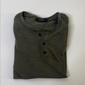 Apt. 9 Olive Green Henley Shirt